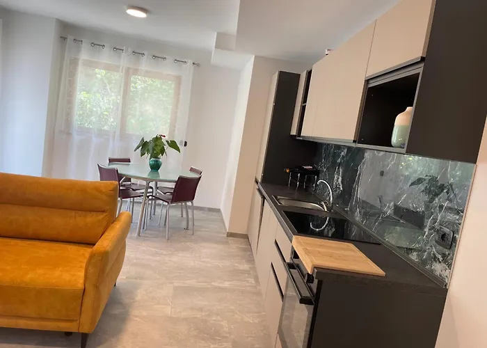 Rey Residence